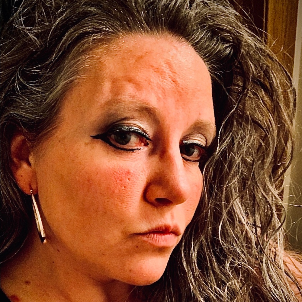 Meet your Posher, Jess